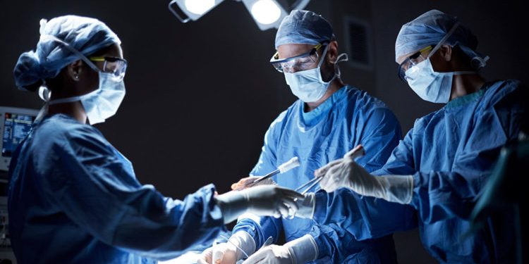 Правозащитная роль медицинских представителей в операционной 1 Правозащитная роль медицинских представителей в операционной