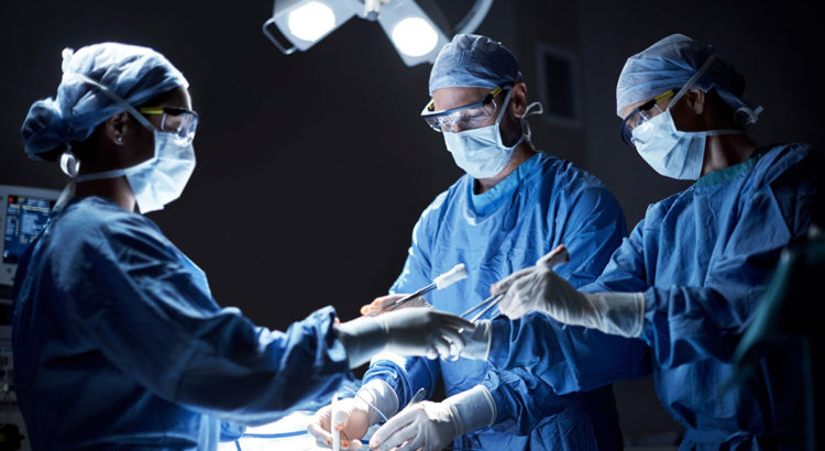 Правозащитная роль медицинских представителей в операционной