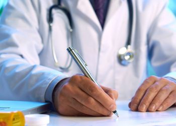 Пациенты с РС, переходящие с Тизабри на другие методы лечения, могут подвергаться риску активации заболевания