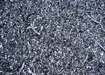 Исследование показало, что у пациентов с РС в мозге содержится больше алюминия