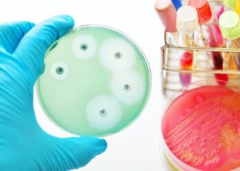 Бактериальный эпсилон токсин, обнаруженный у пациентов с РС, вызывает признаки заболевания РС у грызунов