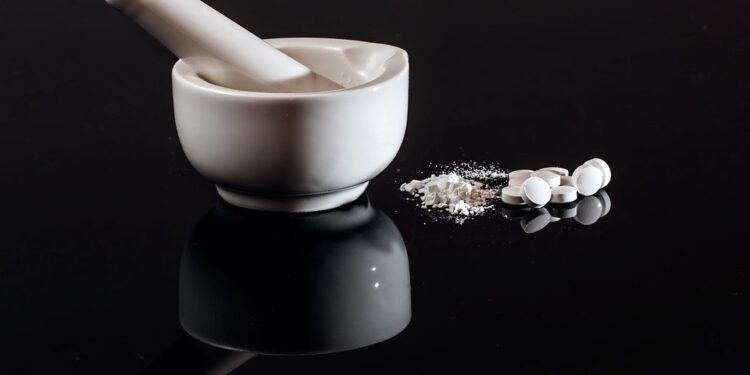 Текфидера может снизить частоту рецидивов больше, чем другие методы лечения RRMS 1 Текфидера может снизить частоту рецидивов больше, чем другие методы лечения RRMS